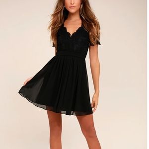Lulus lace cocktail dress